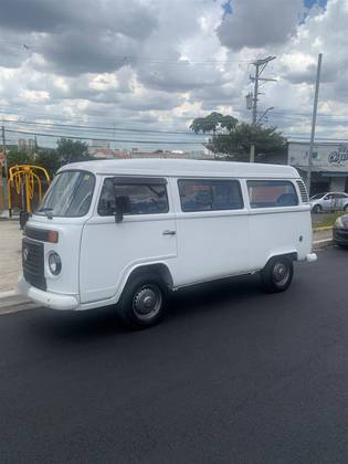 VOLKSWAGEN KOMBI 1.4 MI STD LOTAÇÃO 8V FLEX 3P MANUAL